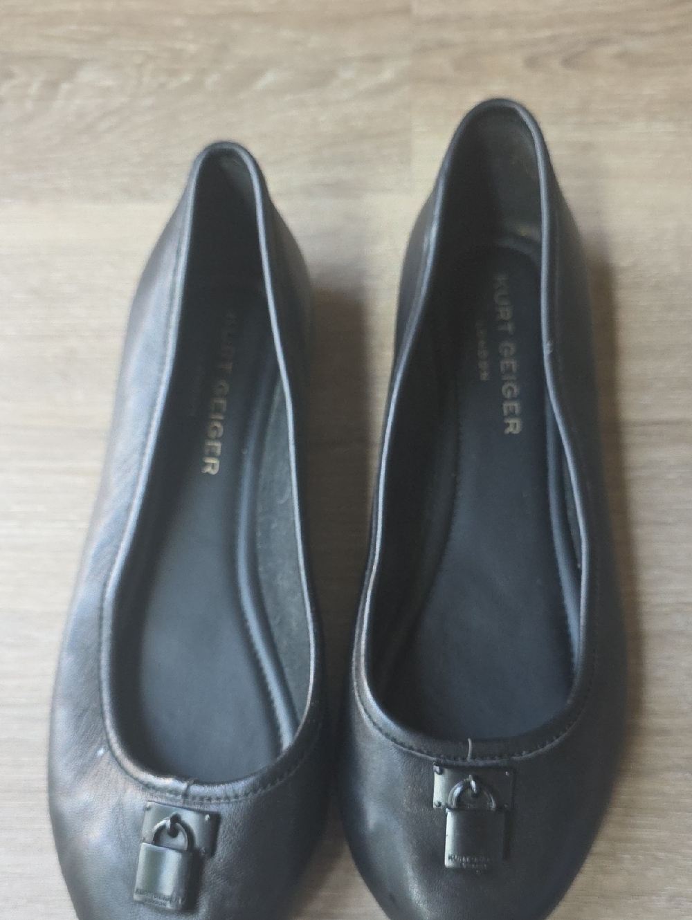 Kurt Geiger Black Leather Lock-Accent Ballet Flats